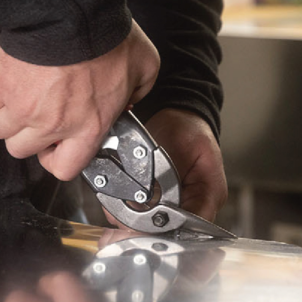 PRECISION-FORMED BLADES FOR ULTRA-ACCURATE CUTS