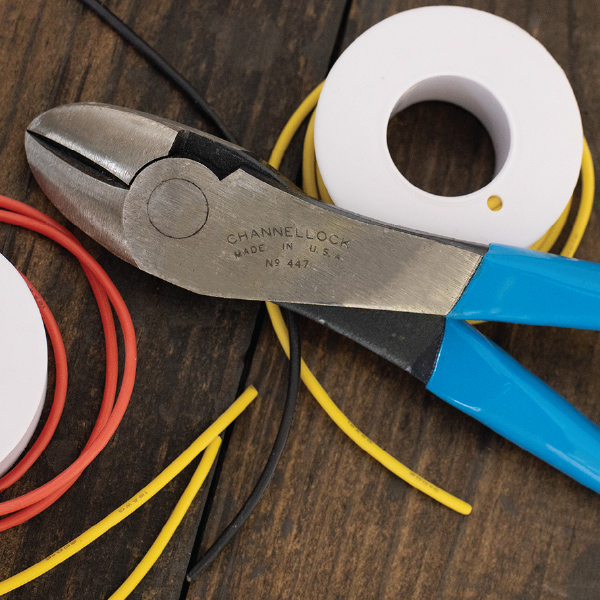 XTREME LEVERAGE TECHNOLOGY (XLT™) REQUIRES LESS FORCE FOR MAXIMUM CUTTING POWER