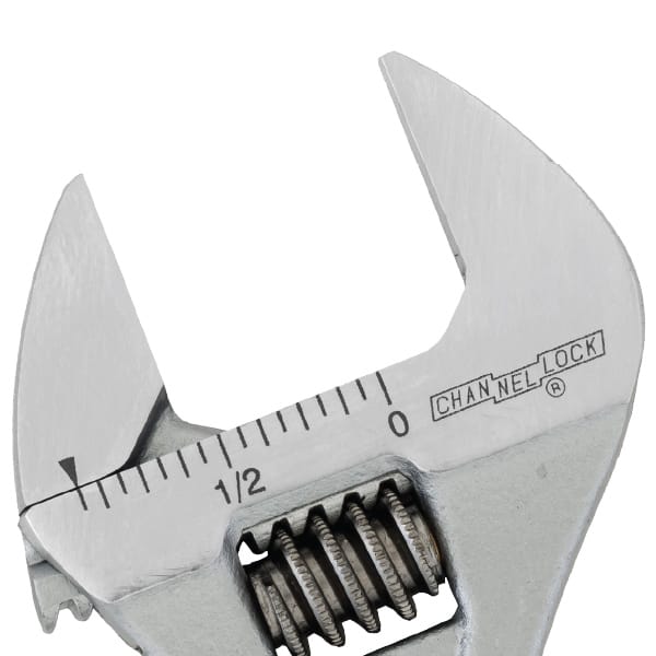 LONGER, NON-PROTRUDING JAWS TO TACKLE TIGHT SPACES